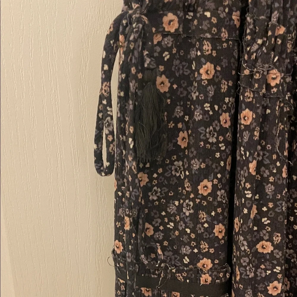 Torrid Festi vintage black halter Floral Dress w/drawstring waist NWT Size 0X - Picture 3 of 5